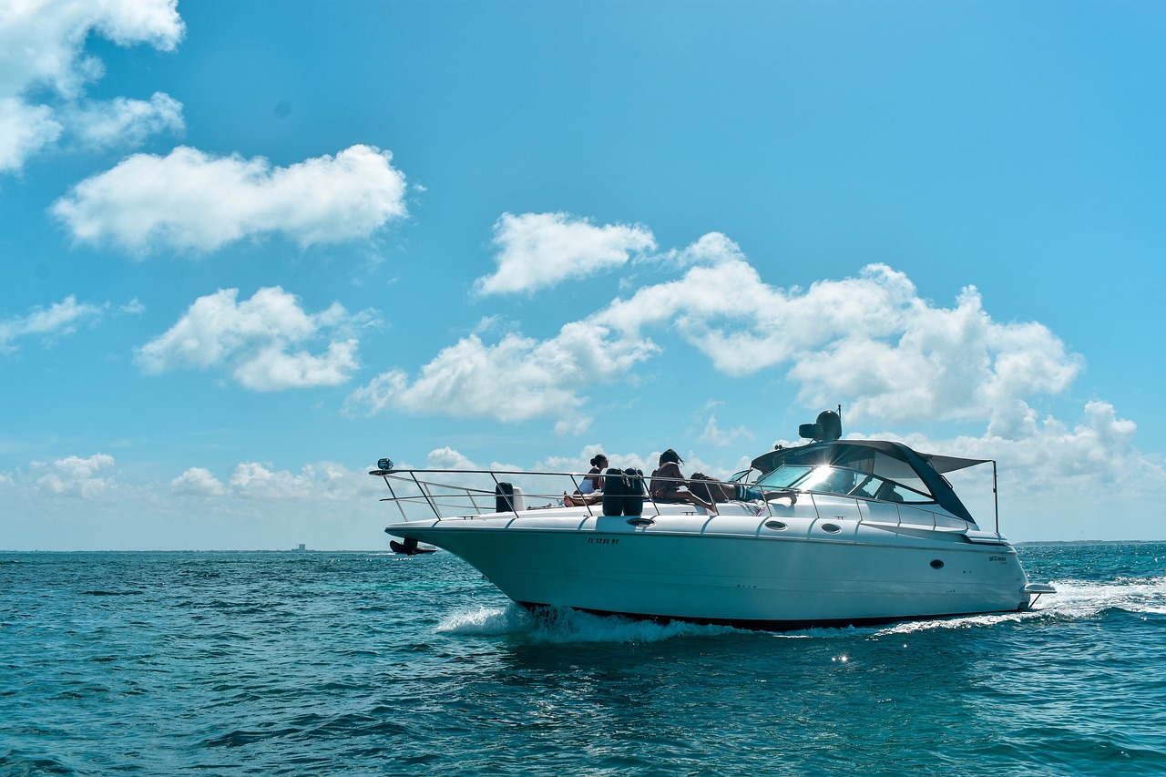Let us help you
 get your next Boat!